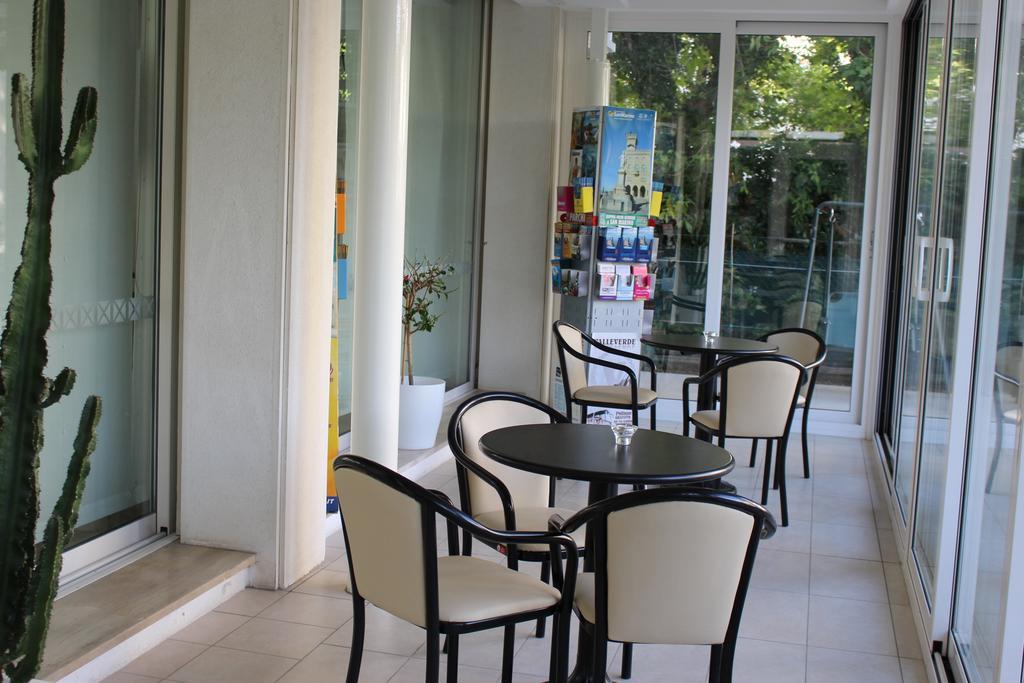 Hotel Massimo Ριτσόνε Εξωτερικό φωτογραφία