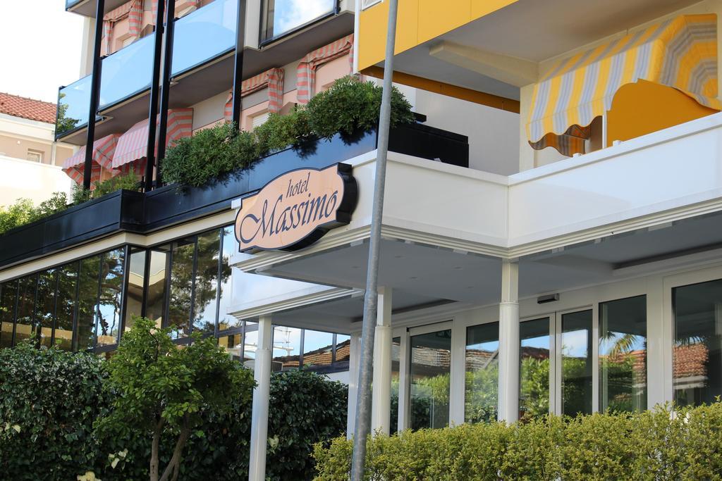 Hotel Massimo Ριτσόνε Εξωτερικό φωτογραφία