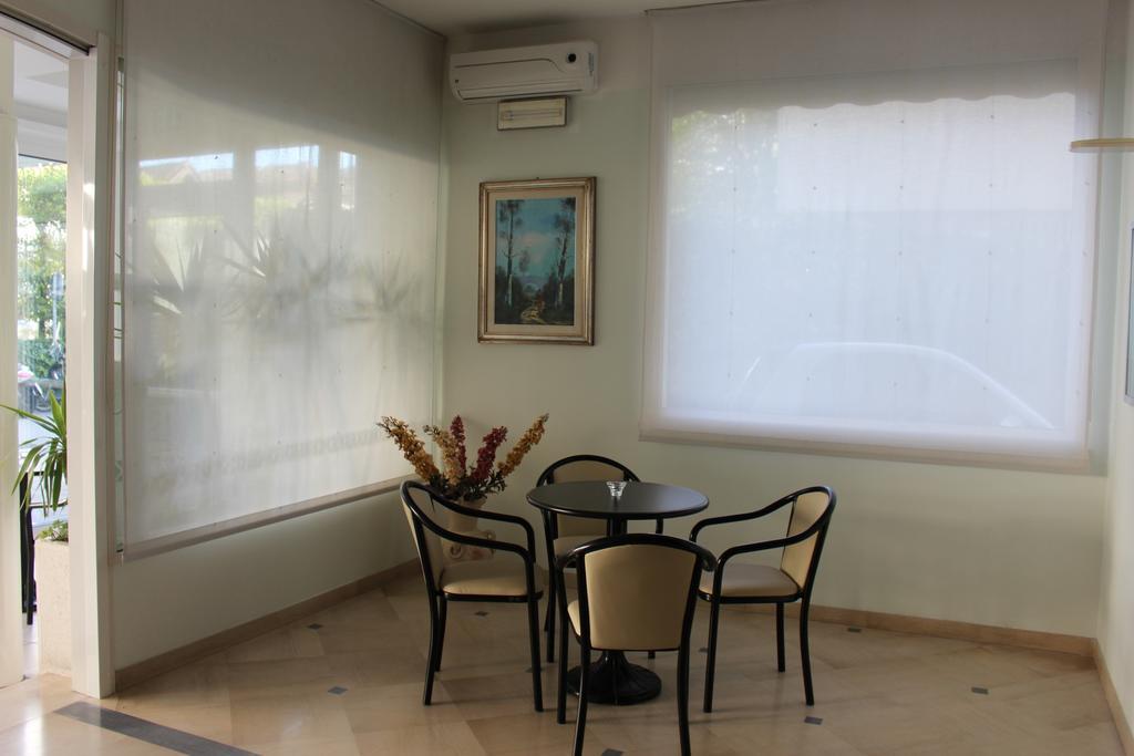 Hotel Massimo Ριτσόνε Εξωτερικό φωτογραφία