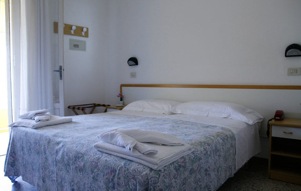 Hotel Massimo Ριτσόνε Εξωτερικό φωτογραφία